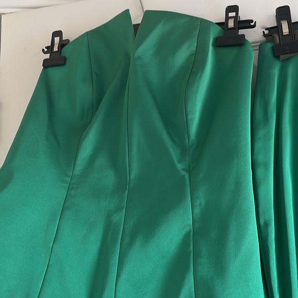 New freda’s 2 pieces skirts and strapless - Picture 3 of 10